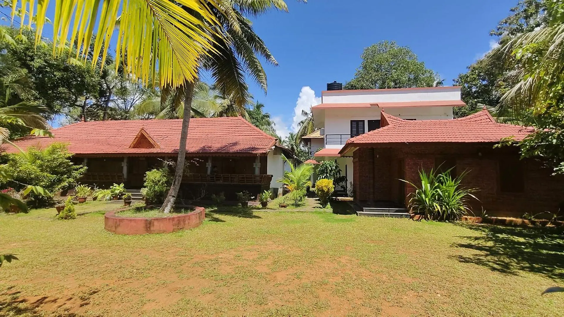 Rithu Beach Villa Alappuzha Homestay