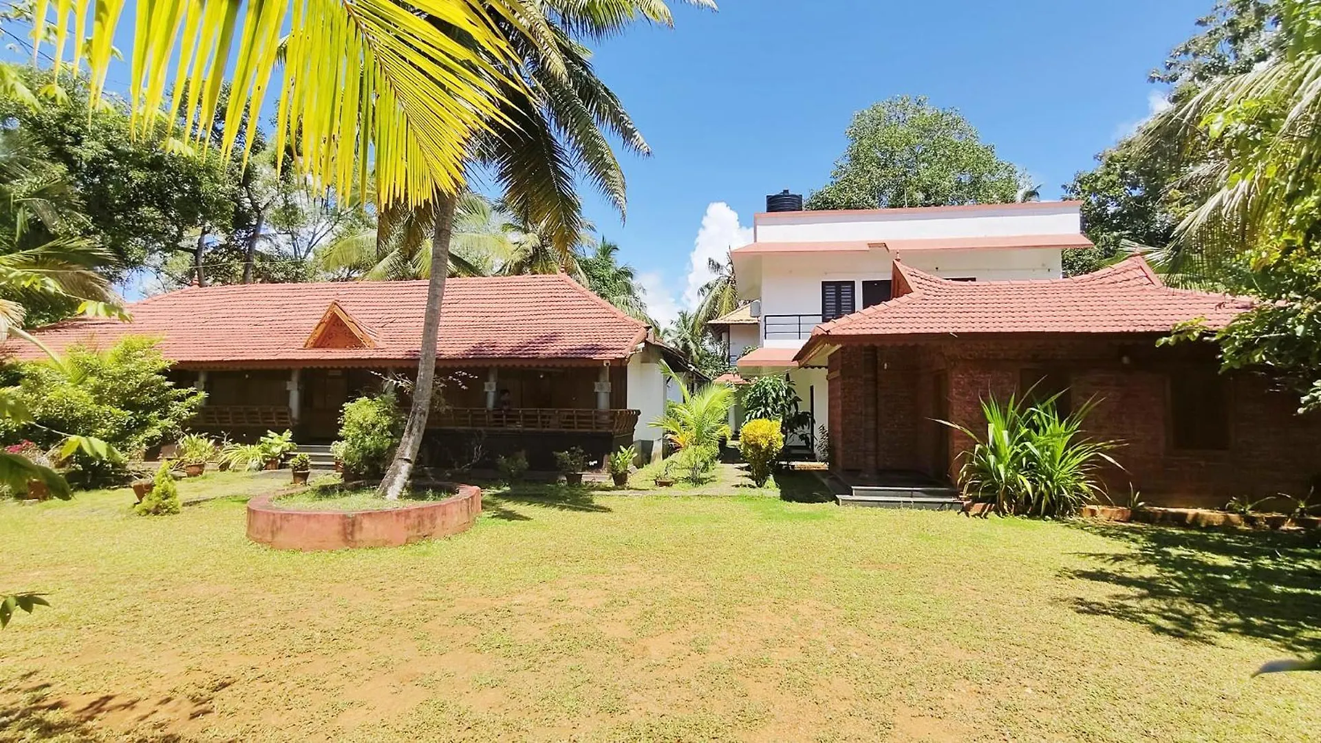 Rithu Beach Villa Alappuzha